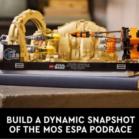 LEGO Star Wars Mos Espa Podrace Diorama Build and Display Set 75380. NWT Sealed - Picture 5 of 9